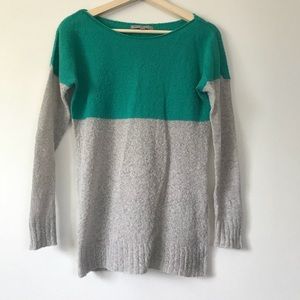 GAP • Green Color Block Sweater
